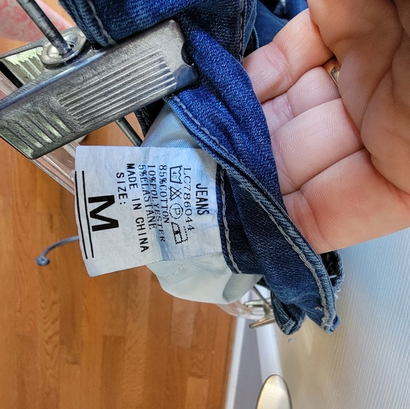 Jean shorts - Picture 3 of 3